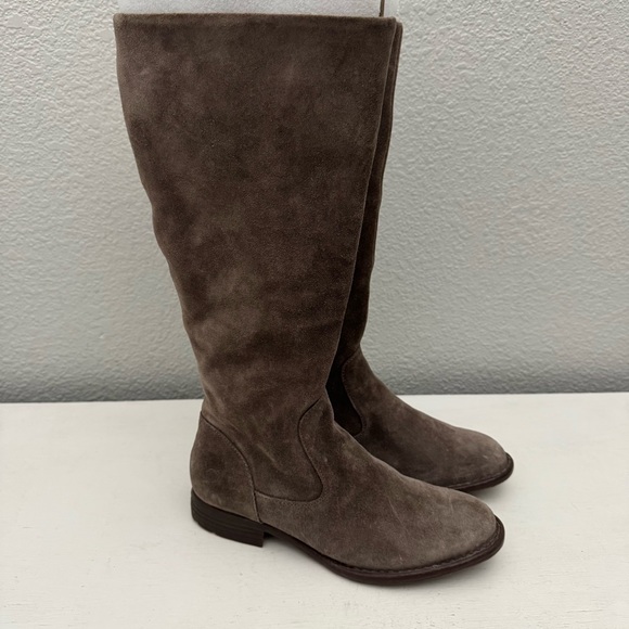 Born Taupe Suede Tall Knee High Riding Boots Size 6.5 - Picture 1 of 13